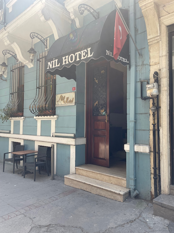 Nil Hotel