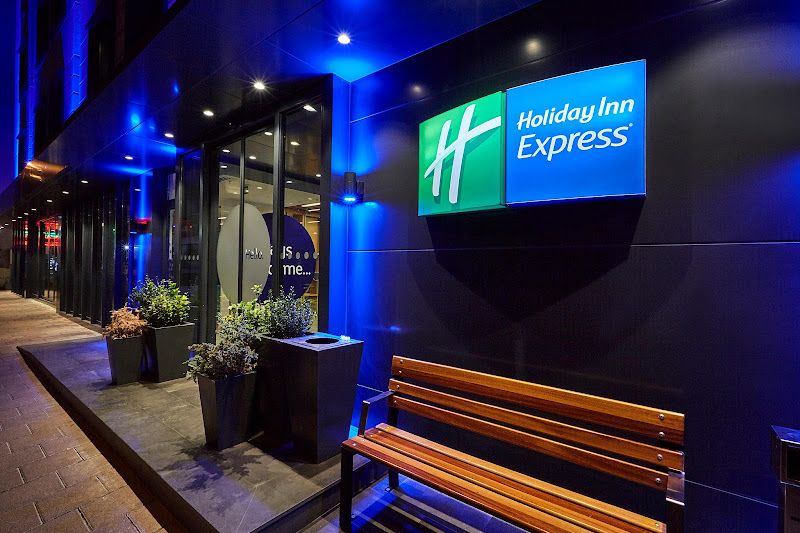 Holiday Inn Express Istanbul - Atakoy Metro by IHG