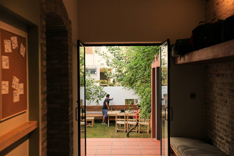 FLANEUR HOSTEL