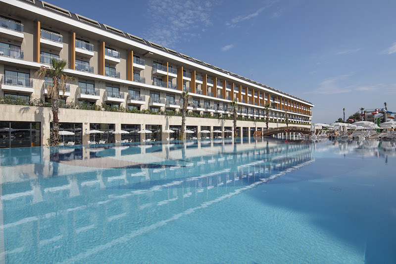 Aydinbey Queen's Palace & SPA - All Inclusive