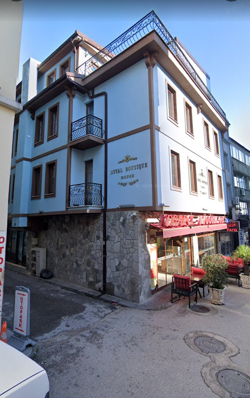 Royal Boutique House
