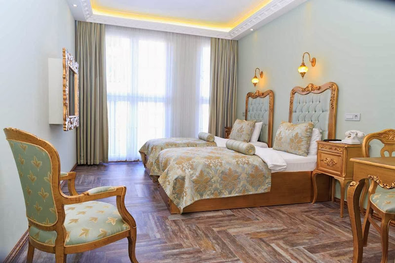 Art Deco Suites