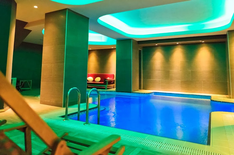 Art Deco Suites