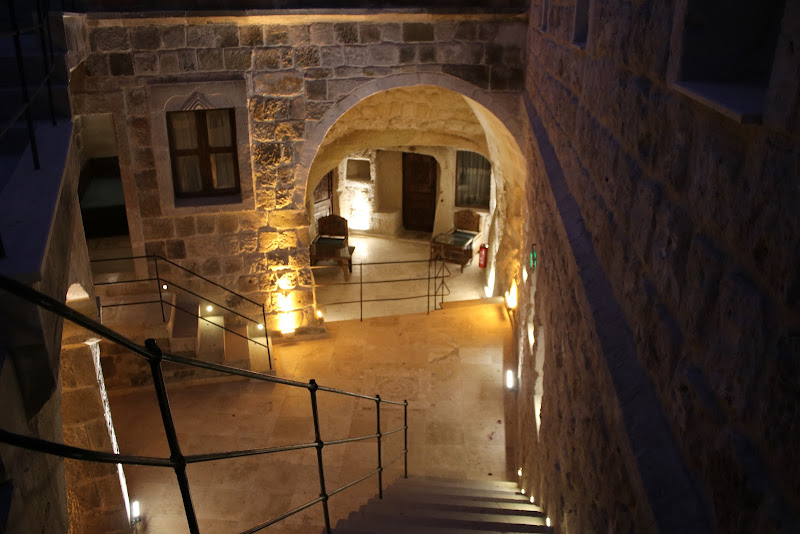 Rose Cave Hotel