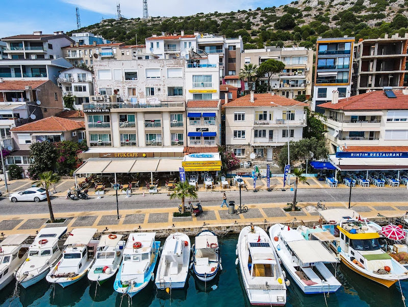 Çeşme Larimar Hotel