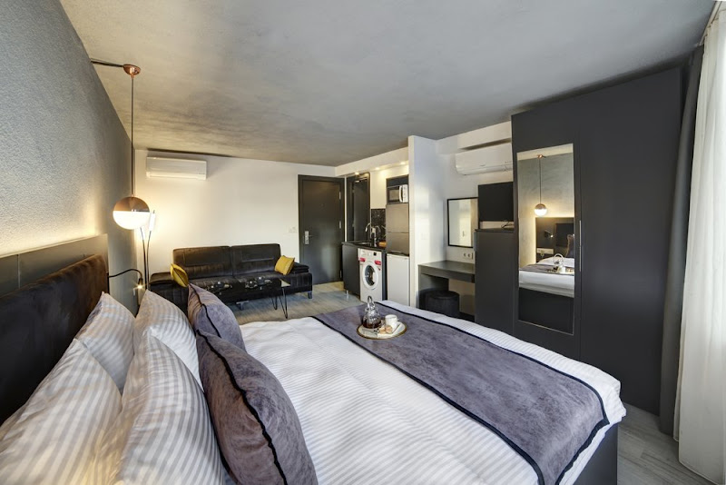 Seya Suites Hotel
