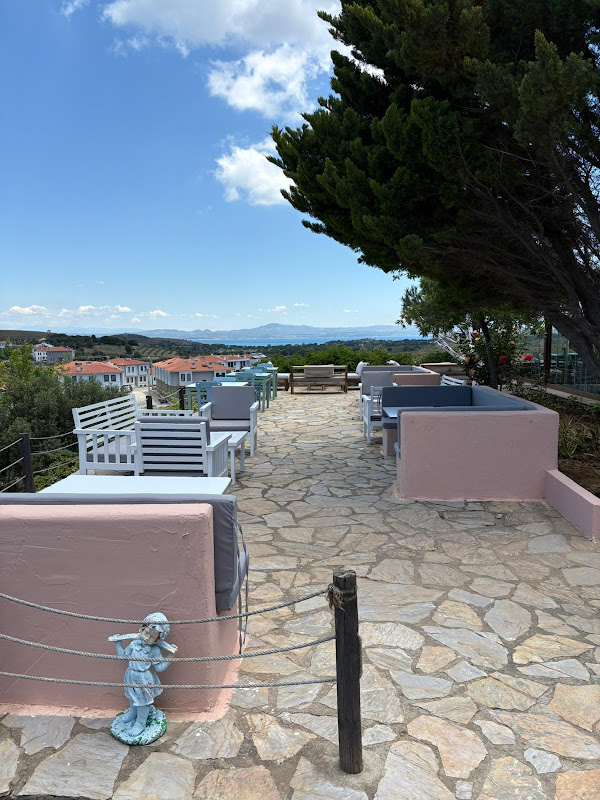 Lefkofris Otel