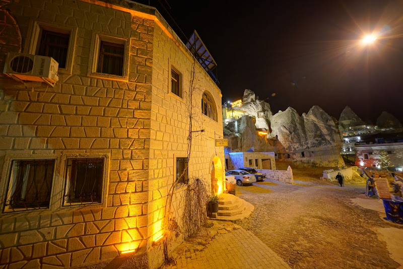 Arch Palace Hotel