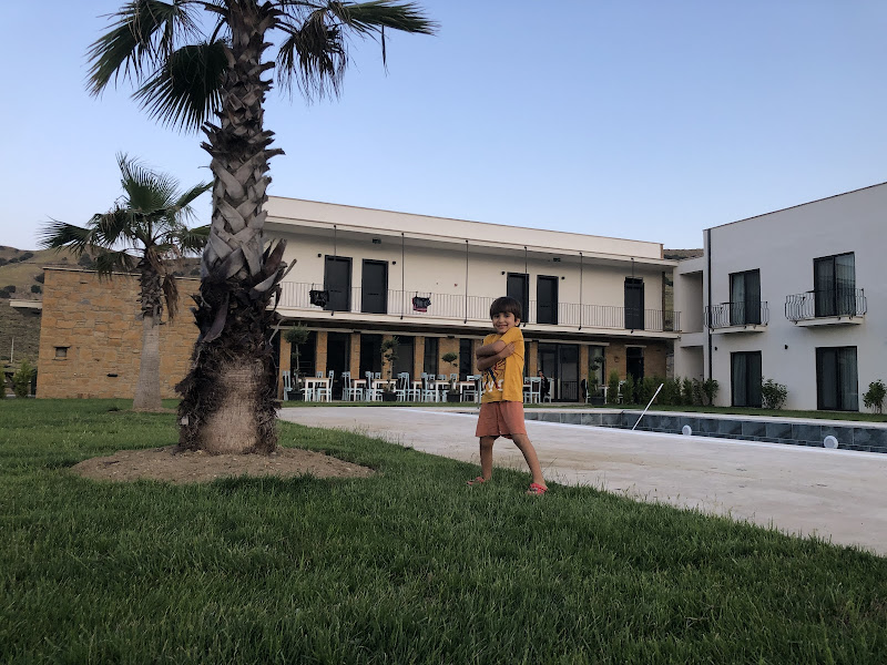 KIRYKOS OTEL