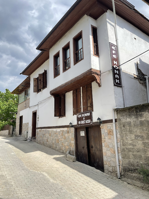 Efe Guest House