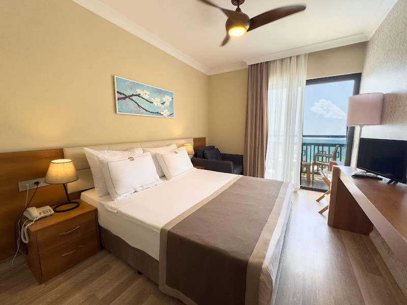 Uras Beach Hotel
