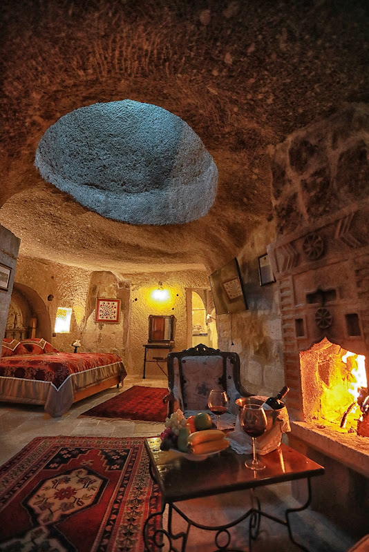Traveller's Cave Hotel