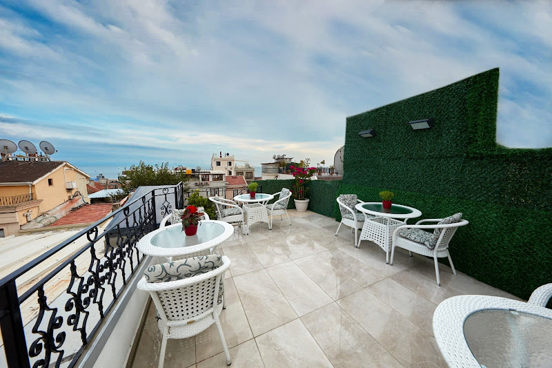 ALBINAS HOTEL