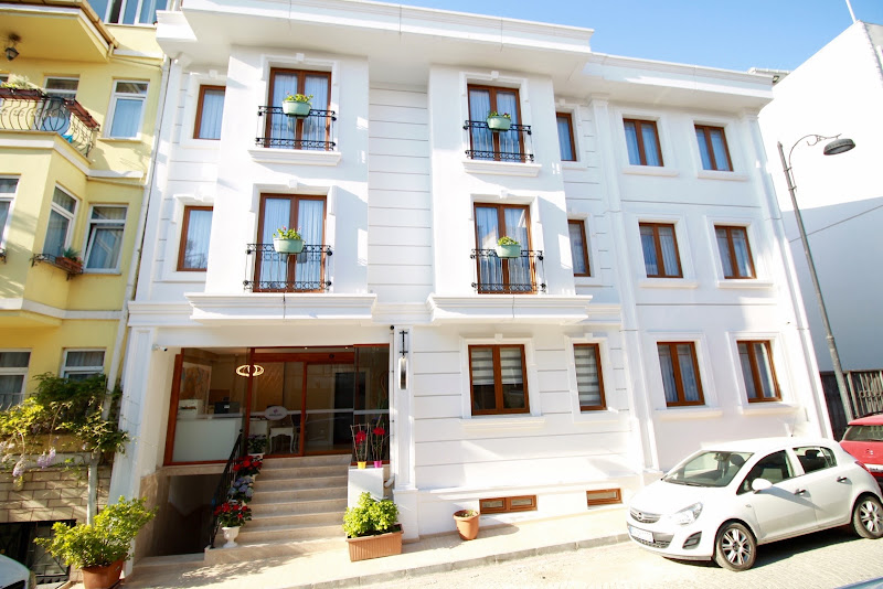 ALBINAS HOTEL