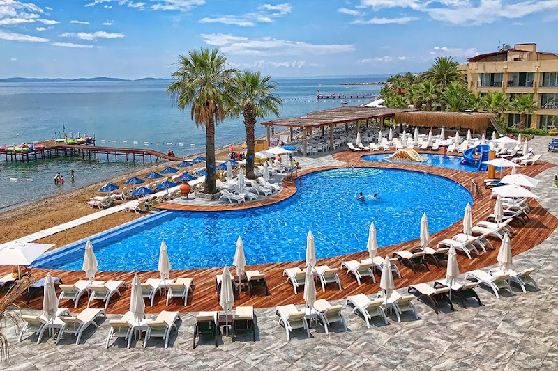 Elbis Hotel