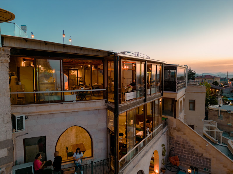 Caldera Hotel