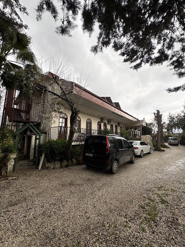 Yakamoz Hotel