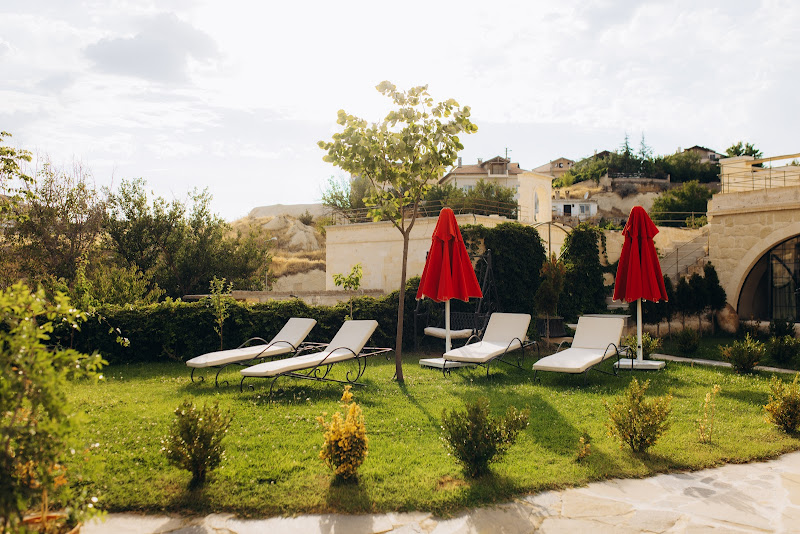 Hezen Cave Hotel