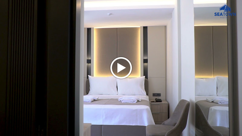 Seatown Hotel